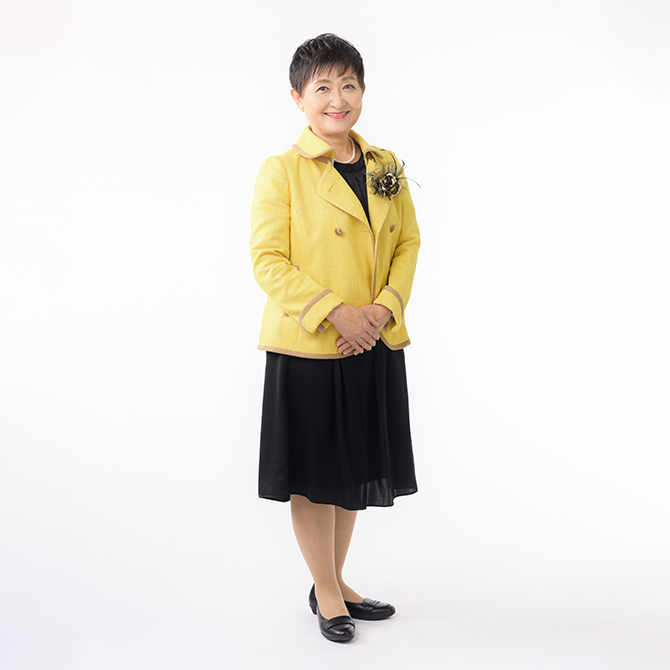 加藤 万里子